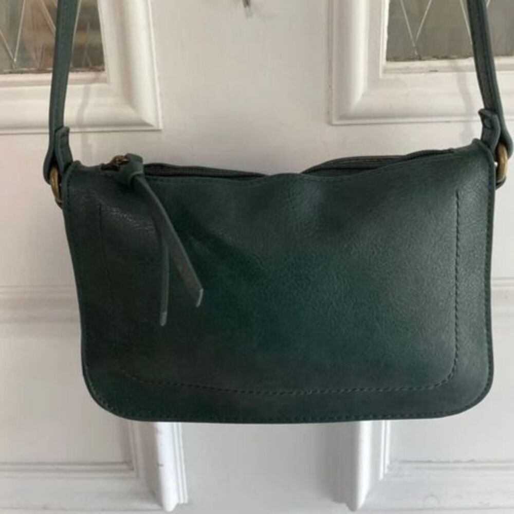 Sonoma Green Crossbody purse EUC